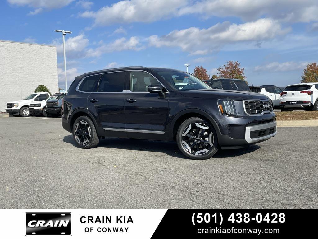 new 2025 Kia Telluride car, priced at $40,647