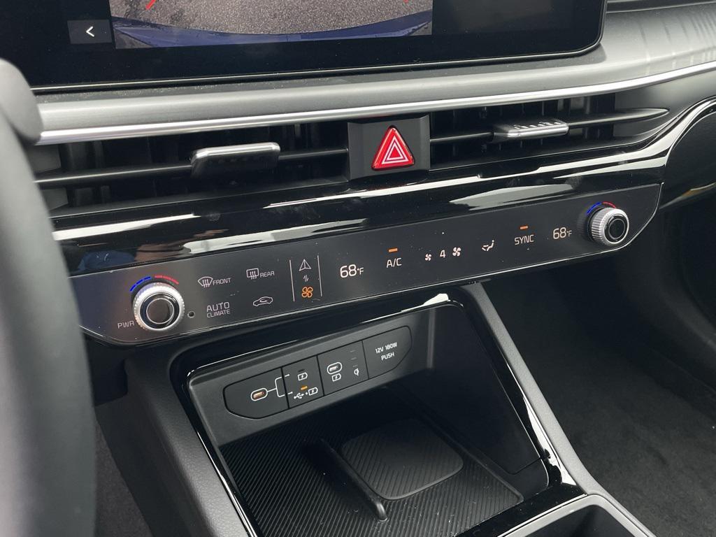 new 2025 Kia K5 car, priced at $29,069