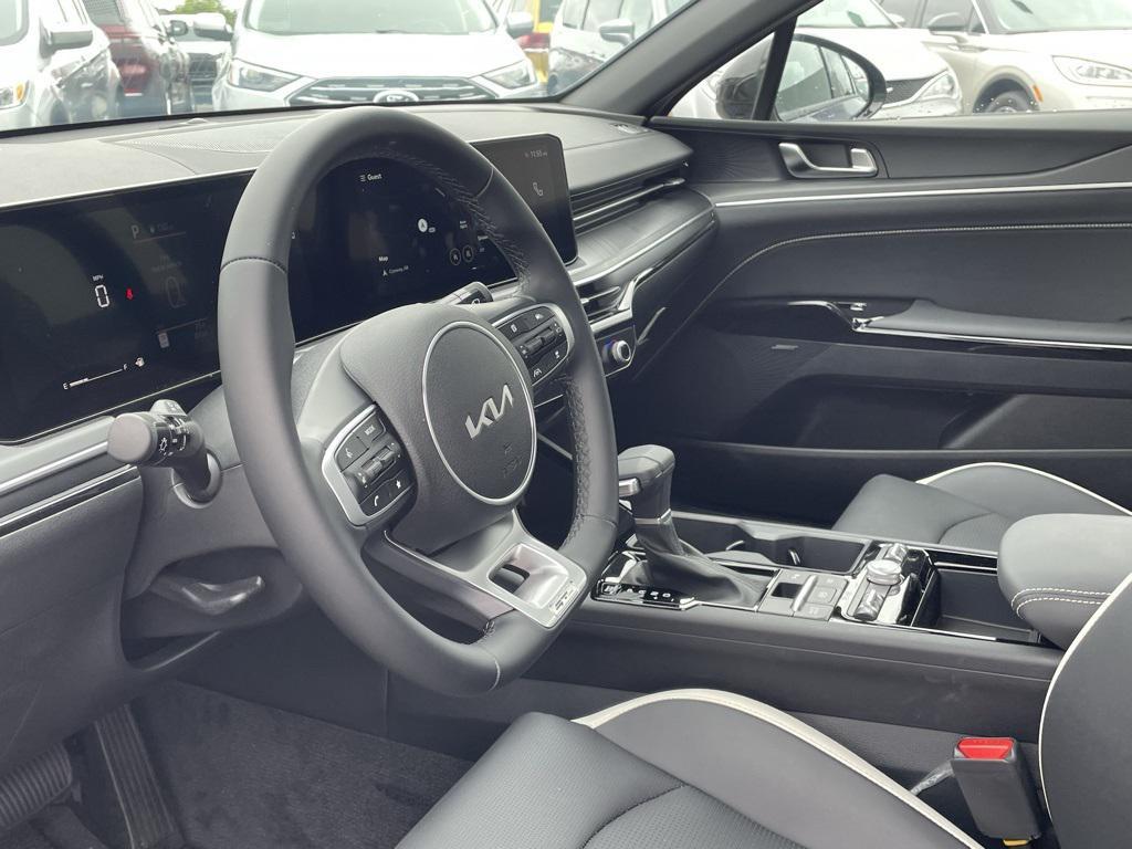 new 2025 Kia K5 car, priced at $29,069