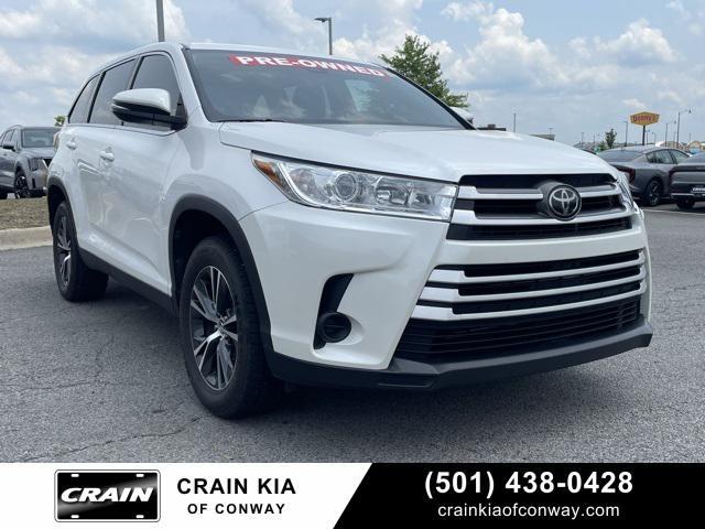 used 2019 Toyota Highlander car, priced at $23,908