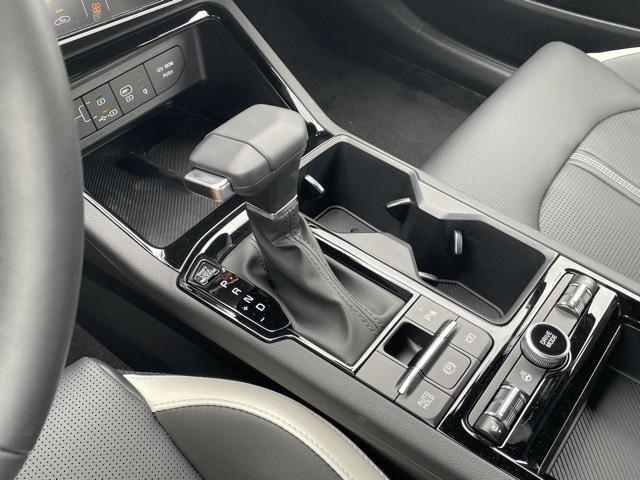 new 2025 Kia K5 car, priced at $28,976