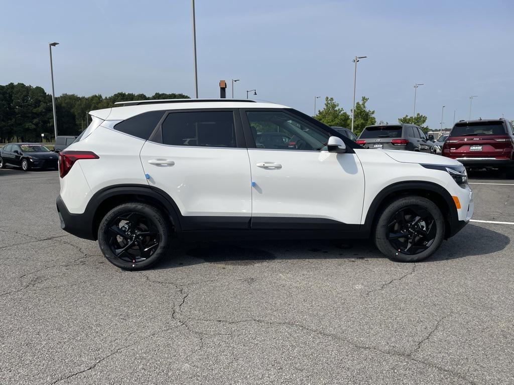 new 2026 Kia Seltos car, priced at $28,730