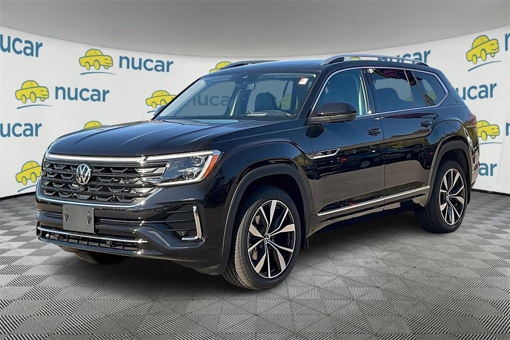 new 2024 Volkswagen Atlas car, priced at $48,833