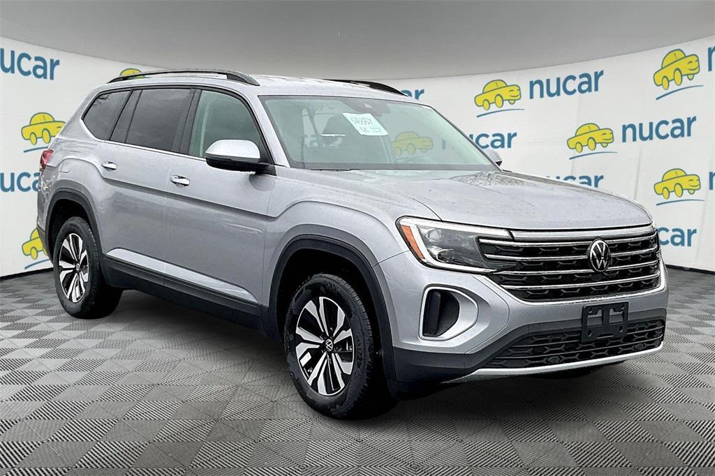 new 2025 Volkswagen Atlas car, priced at $40,077