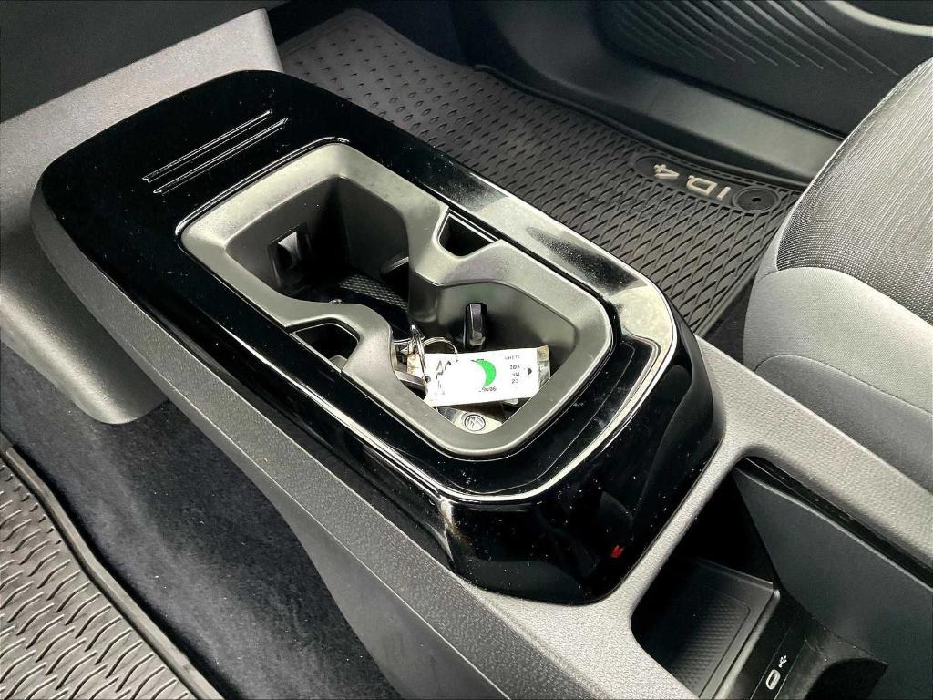 used 2022 Volkswagen ID.4 car, priced at $20,450