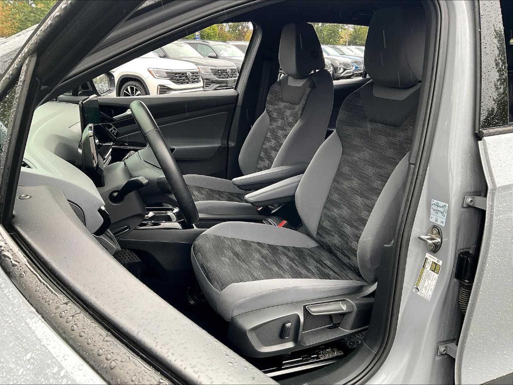 used 2022 Volkswagen ID.4 car, priced at $20,450