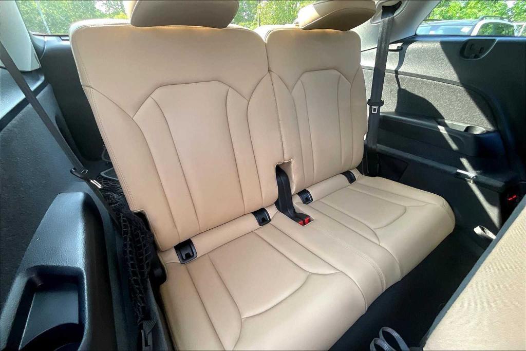 used 2022 Audi Q7 car, priced at $47,400
