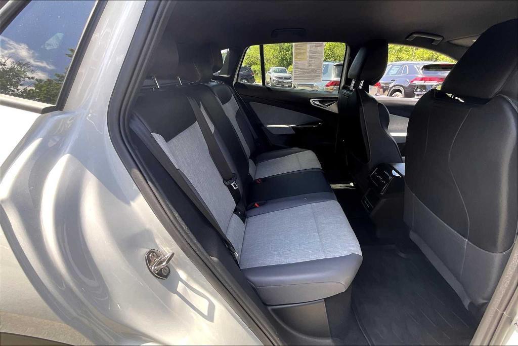 used 2024 Volkswagen ID.4 car, priced at $24,200