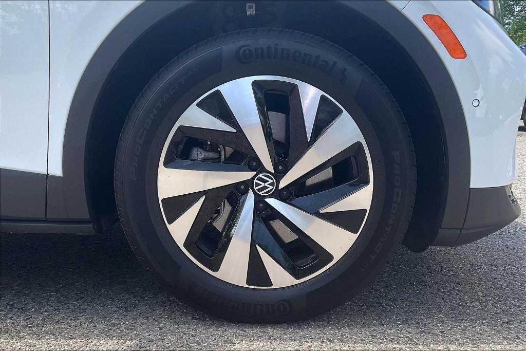 used 2024 Volkswagen ID.4 car, priced at $24,200