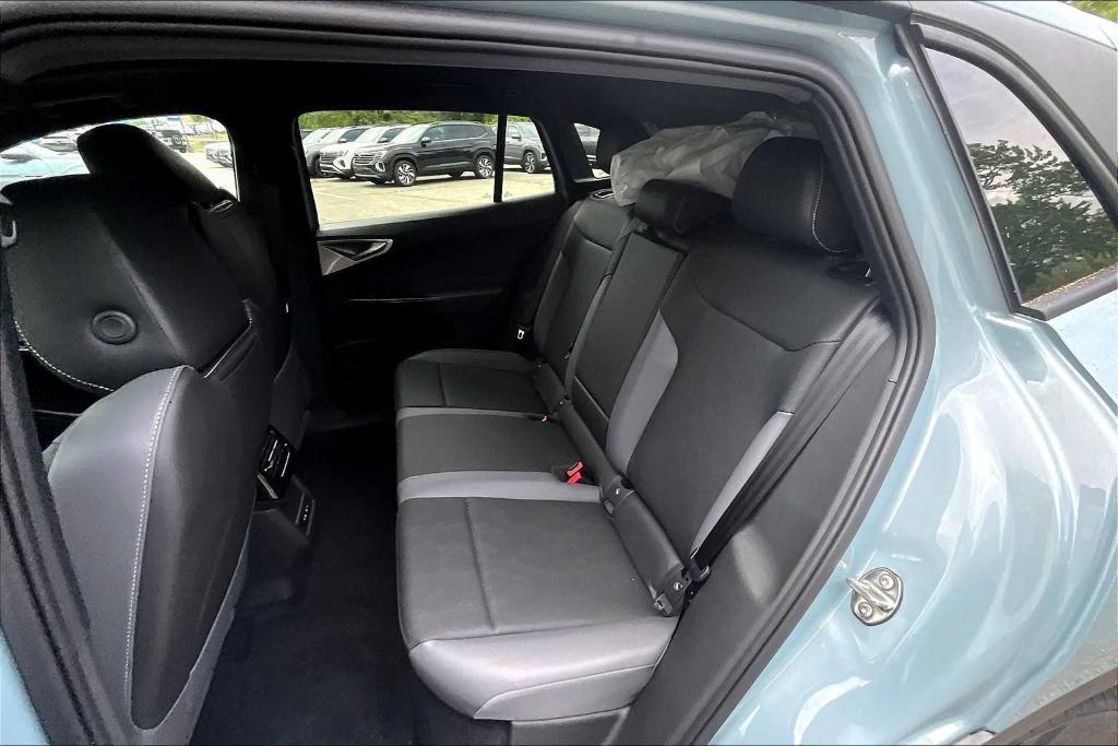 new 2025 Volkswagen ID.4 car, priced at $49,842