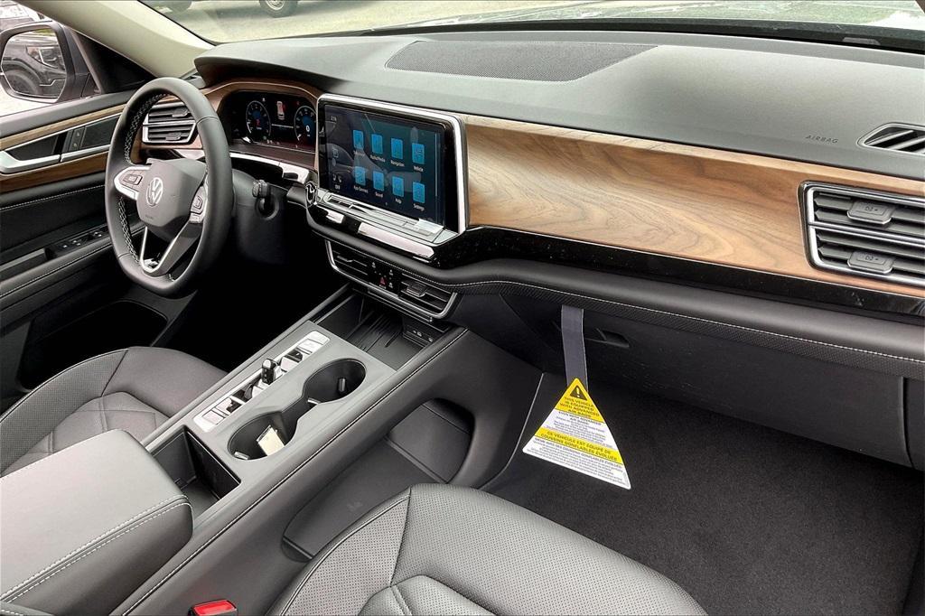new 2025 Volkswagen Atlas car, priced at $40,969