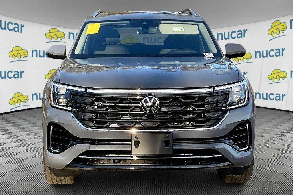 new 2025 Volkswagen Atlas car, priced at $55,010