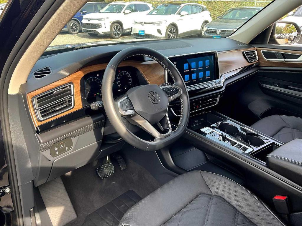 used 2024 Volkswagen Atlas car, priced at $33,800