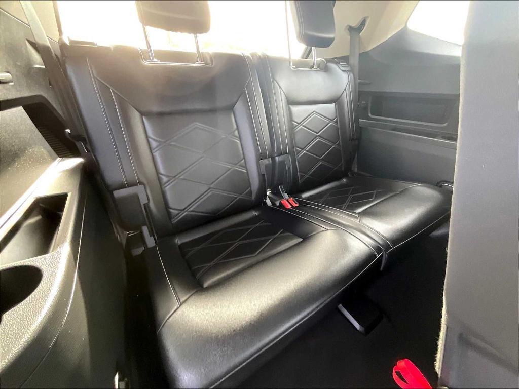used 2024 Volkswagen Atlas car, priced at $33,800