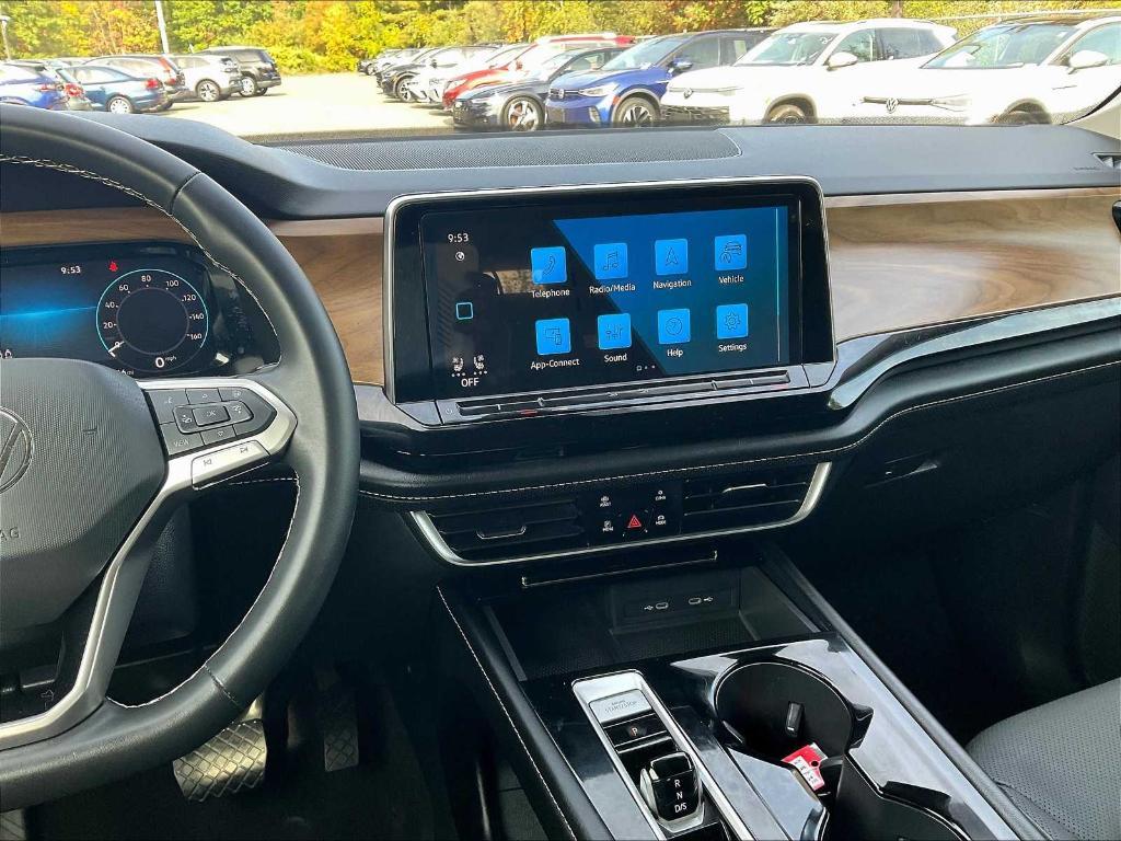 used 2024 Volkswagen Atlas car, priced at $33,800