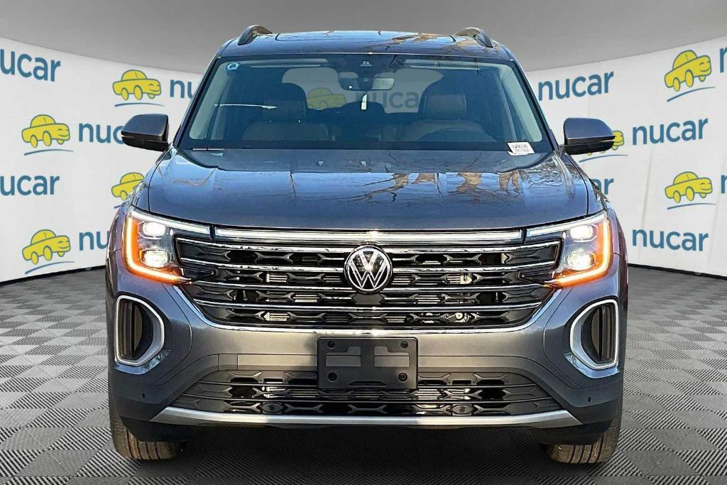 new 2025 Volkswagen Atlas car, priced at $43,997