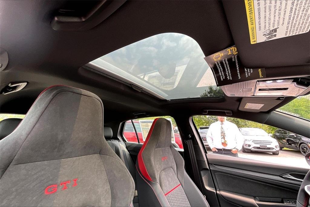 new 2025 Volkswagen Golf GTI car, priced at $38,125