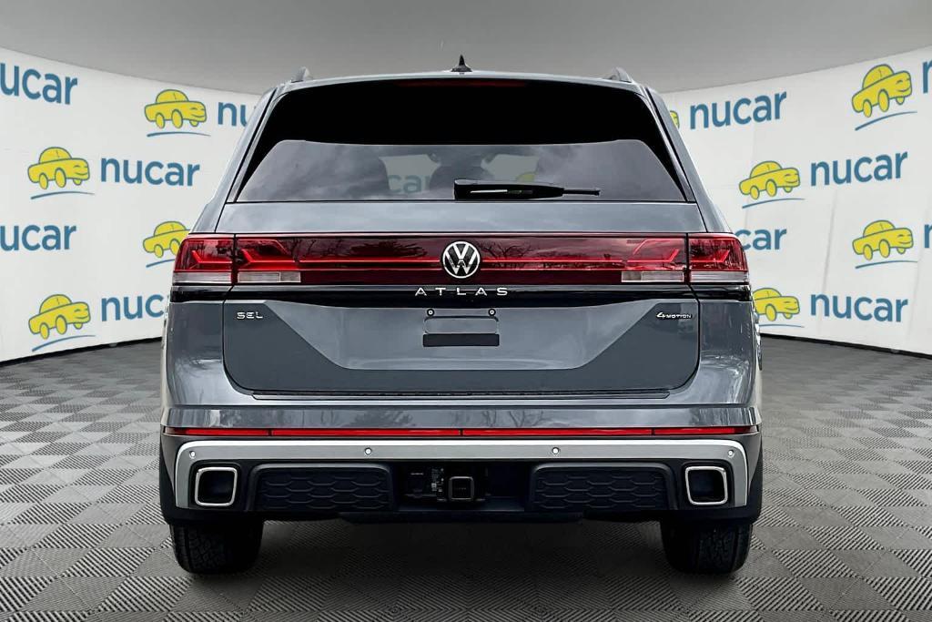 new 2024 Volkswagen Atlas car, priced at $54,778