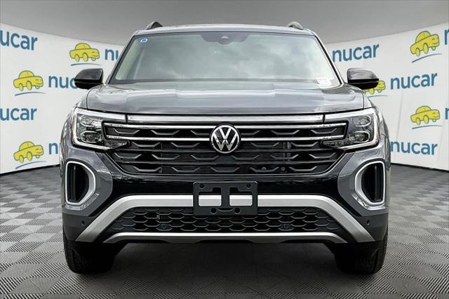 new 2024 Volkswagen Atlas car, priced at $54,778