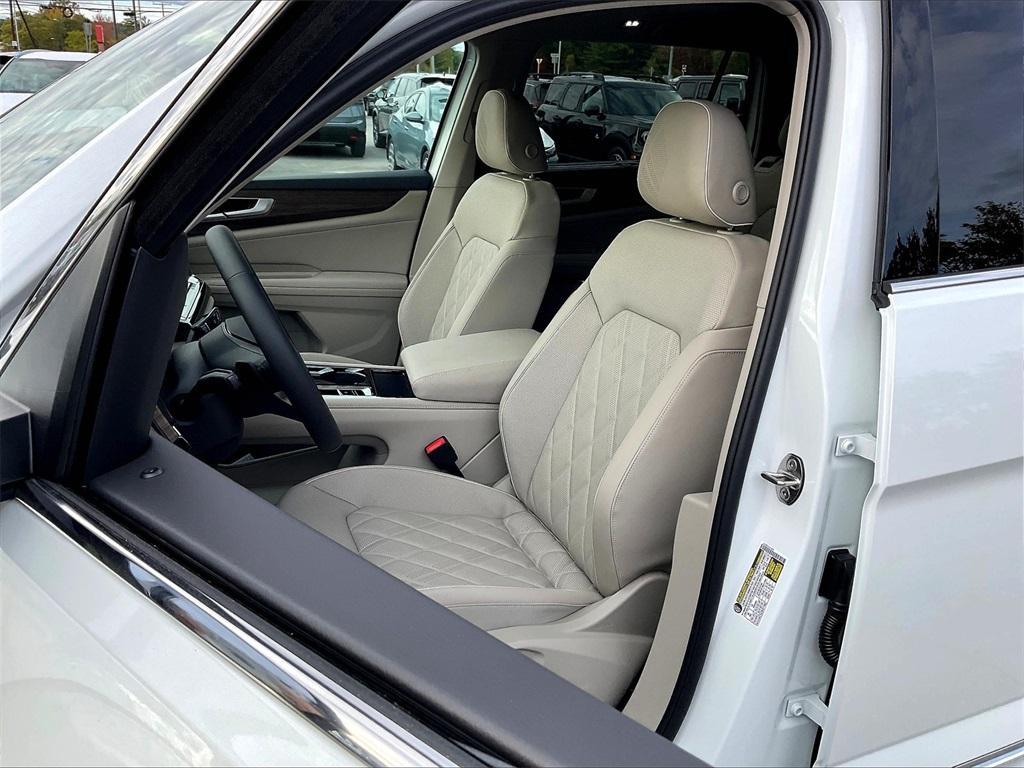 new 2026 Volkswagen Atlas car, priced at $56,440