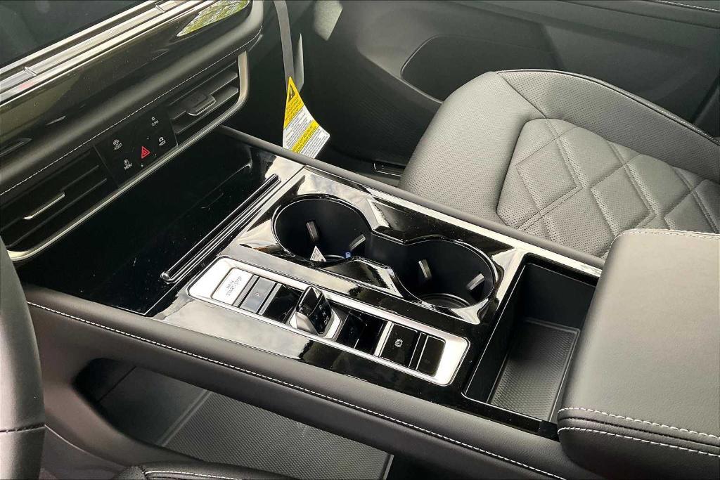 new 2025 Volkswagen Atlas car, priced at $44,030