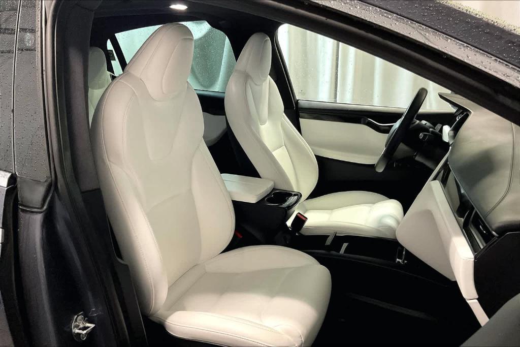 used 2020 Tesla Model X car, priced at $39,900