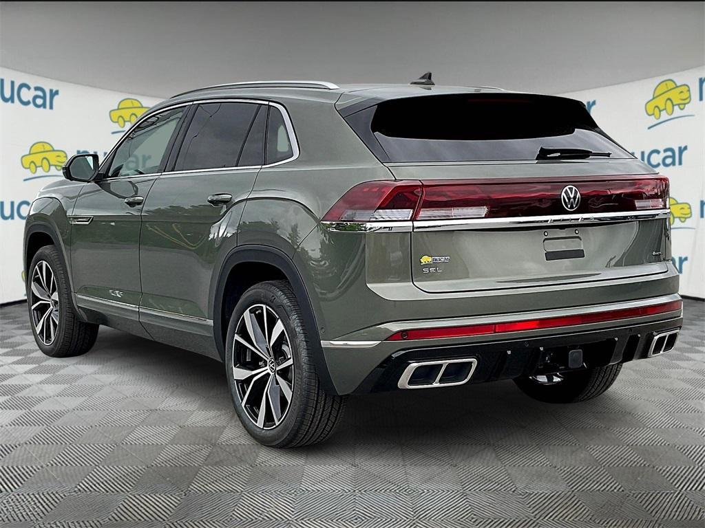 new 2025 Volkswagen Atlas Cross Sport car, priced at $52,126