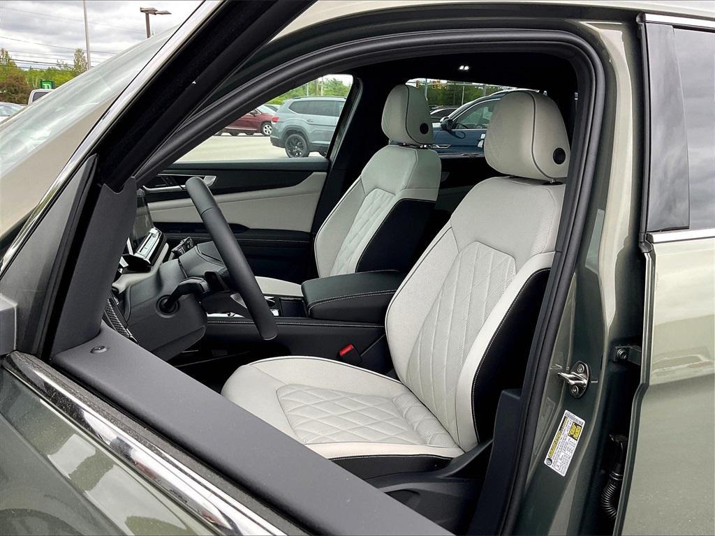 new 2025 Volkswagen Atlas Cross Sport car, priced at $52,126