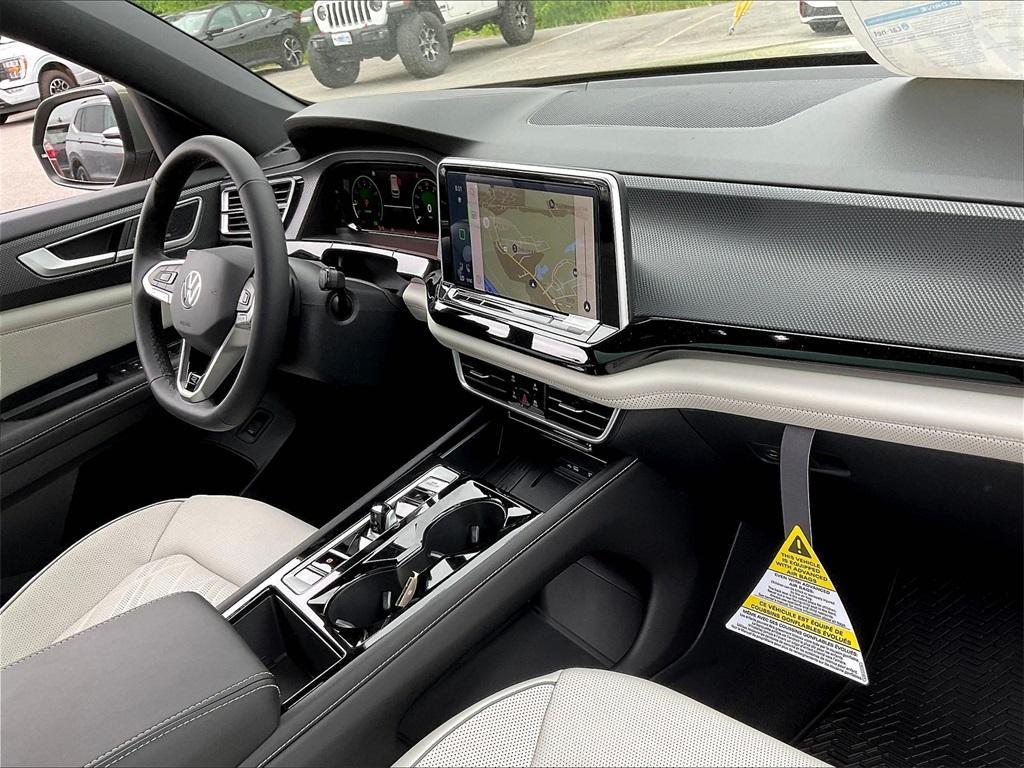 new 2025 Volkswagen Atlas Cross Sport car, priced at $52,126