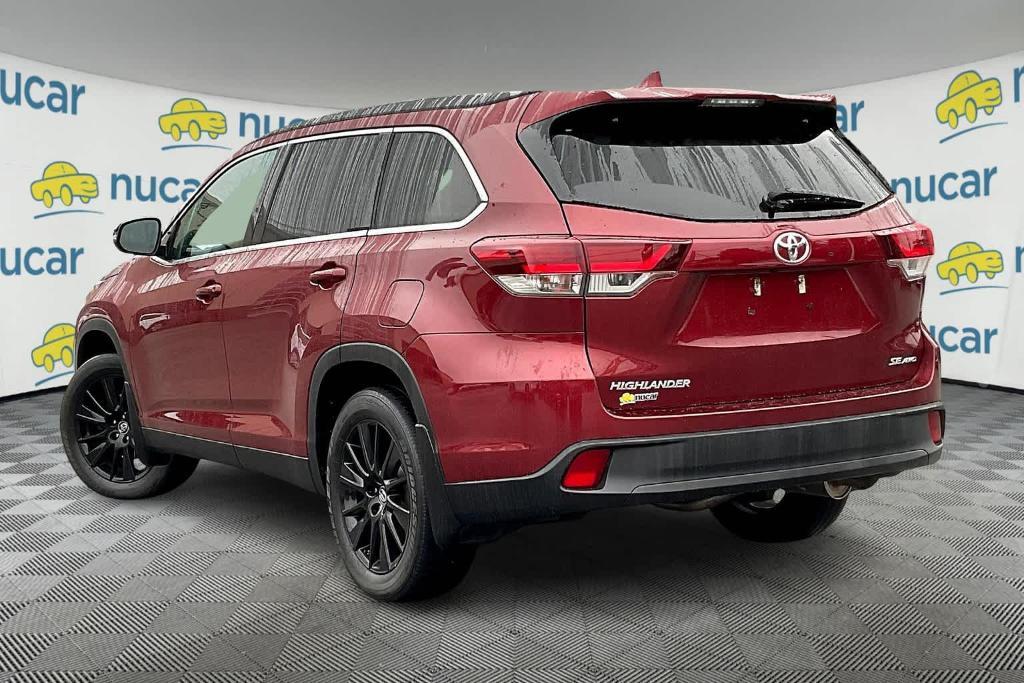 used 2019 Toyota Highlander car, priced at $33,900