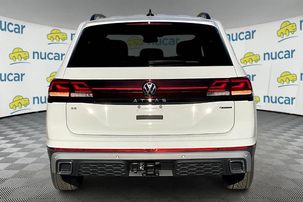 new 2025 Volkswagen Atlas car, priced at $44,773