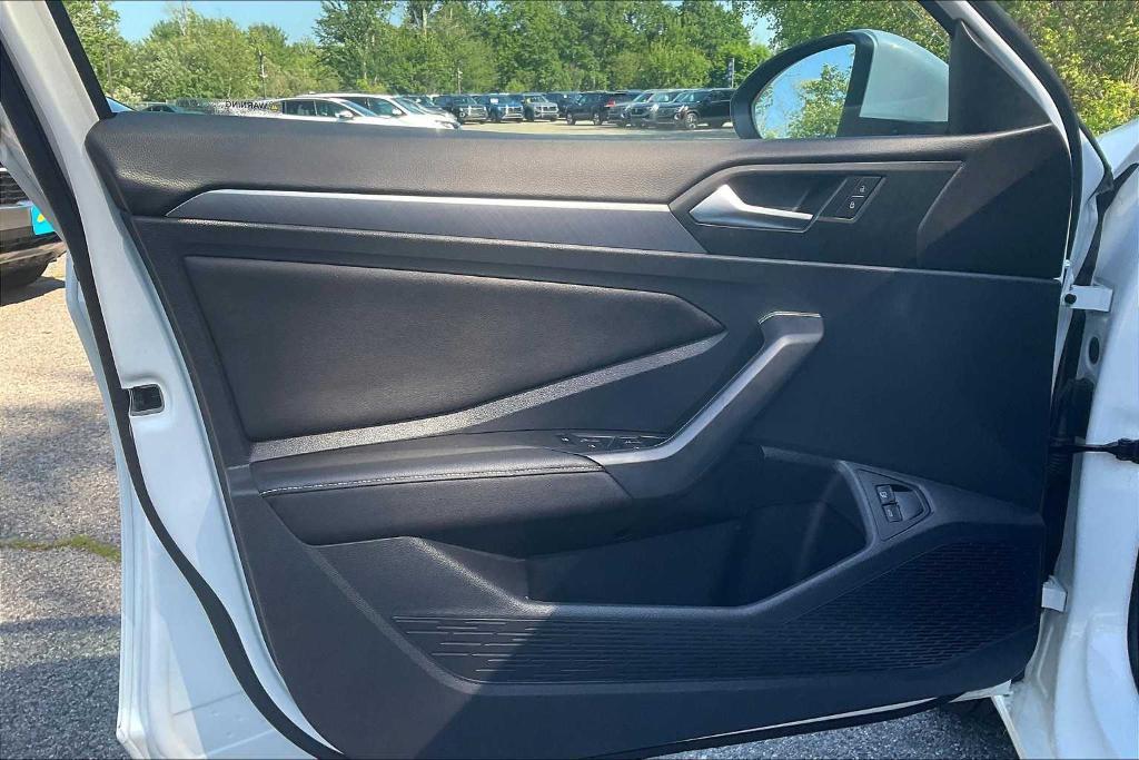 used 2024 Volkswagen Jetta car, priced at $22,400