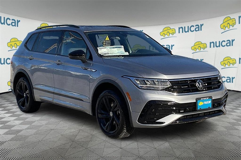 new 2024 Volkswagen Tiguan car, priced at $33,135