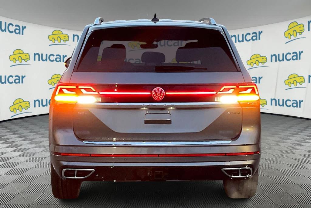 new 2025 Volkswagen Atlas car, priced at $51,714