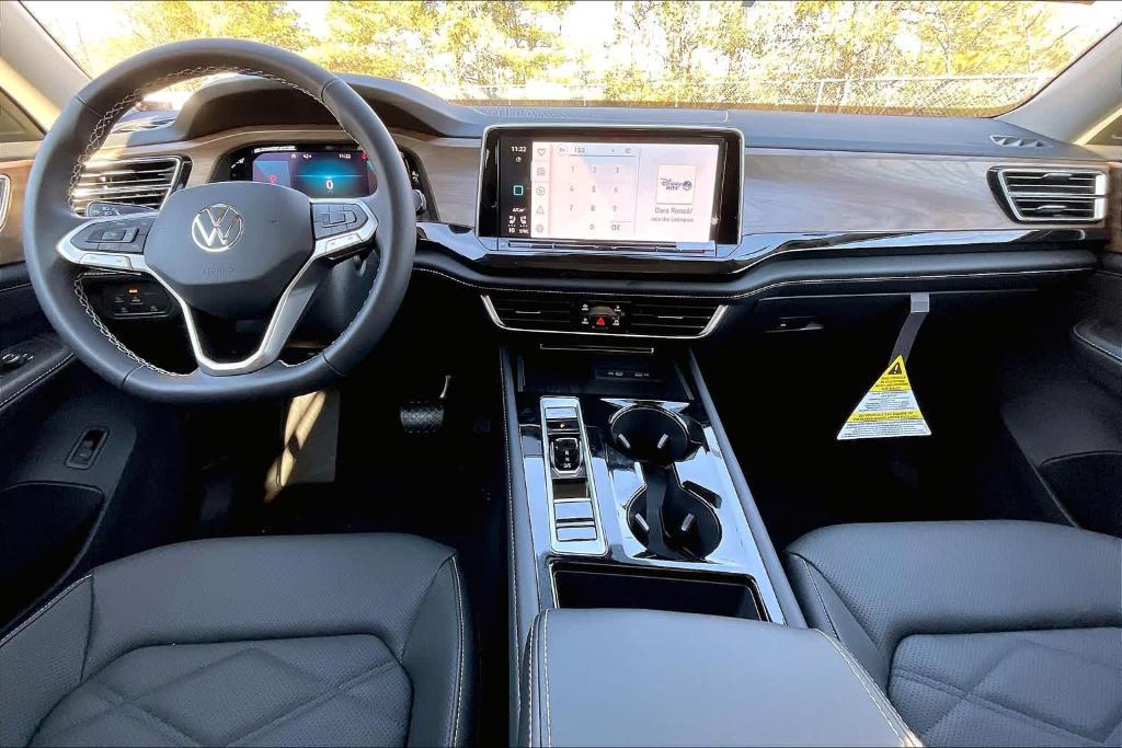 new 2025 Volkswagen Atlas car, priced at $45,812