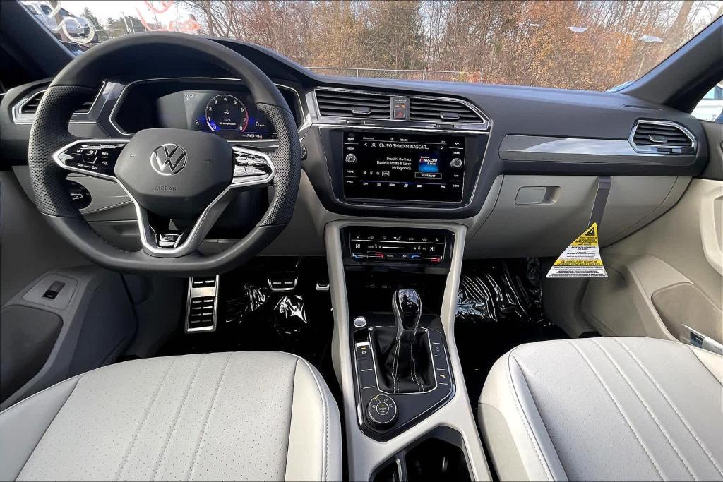 new 2024 Volkswagen Tiguan car, priced at $37,400