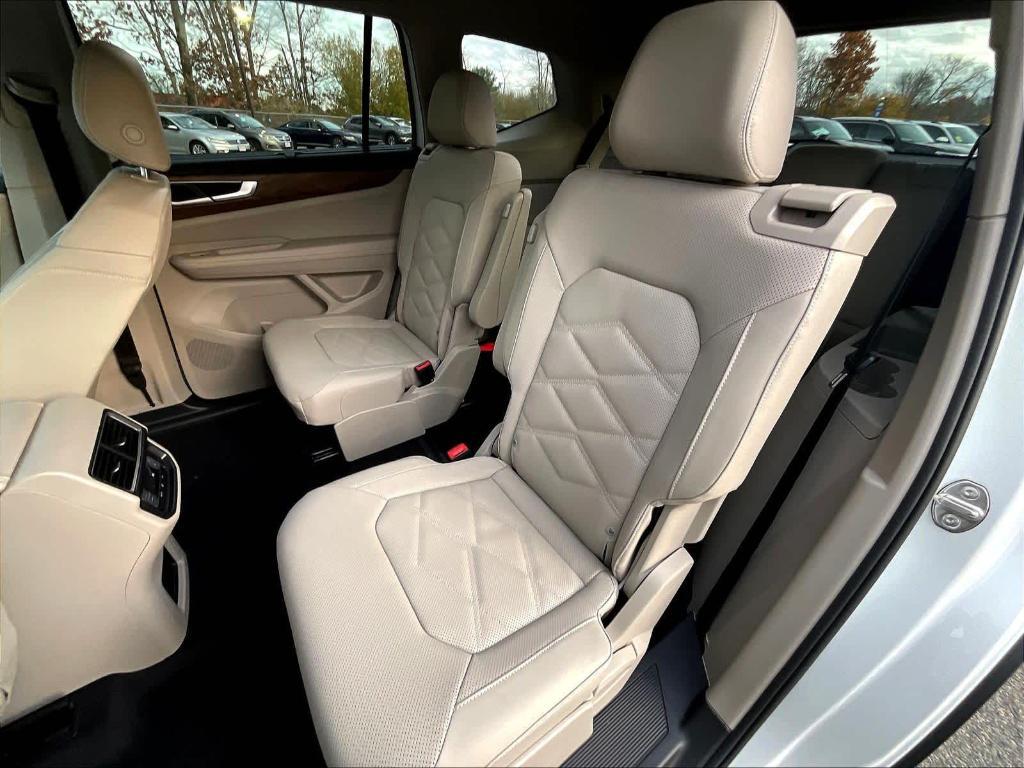 new 2026 Volkswagen Atlas car, priced at $46,993