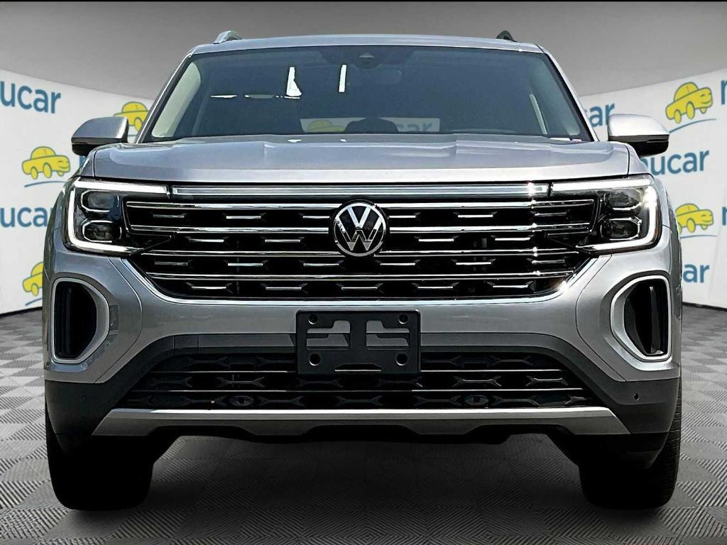 new 2025 Volkswagen Atlas car, priced at $44,910