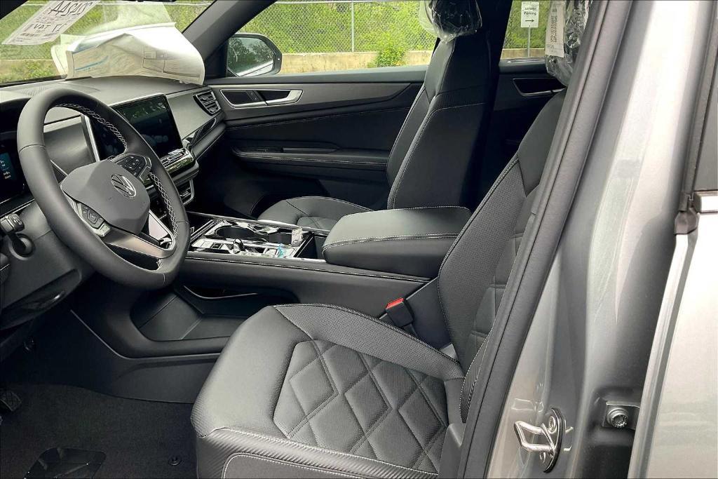 new 2025 Volkswagen Atlas Cross Sport car, priced at $45,256