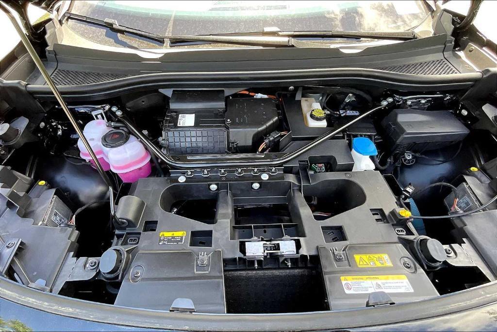 new 2025 Volkswagen ID.4 car, priced at $51,371