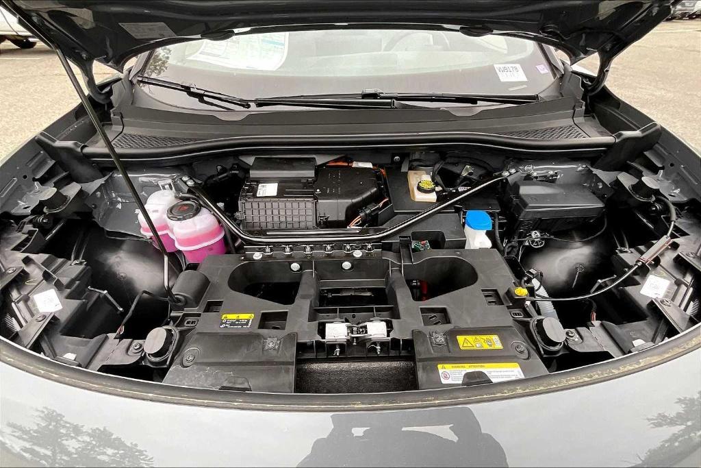 new 2025 Volkswagen ID.4 car, priced at $42,371