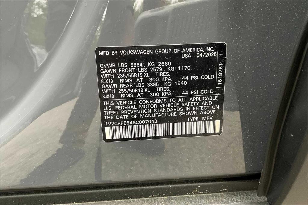 new 2025 Volkswagen ID.4 car, priced at $42,371