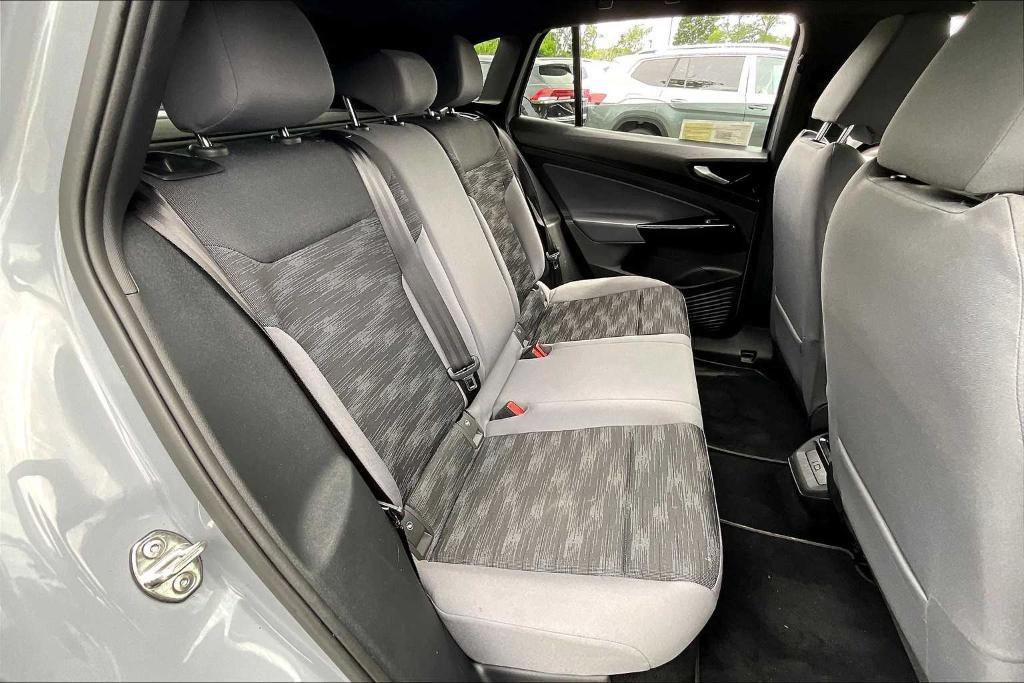 used 2022 Volkswagen ID.4 car, priced at $25,450