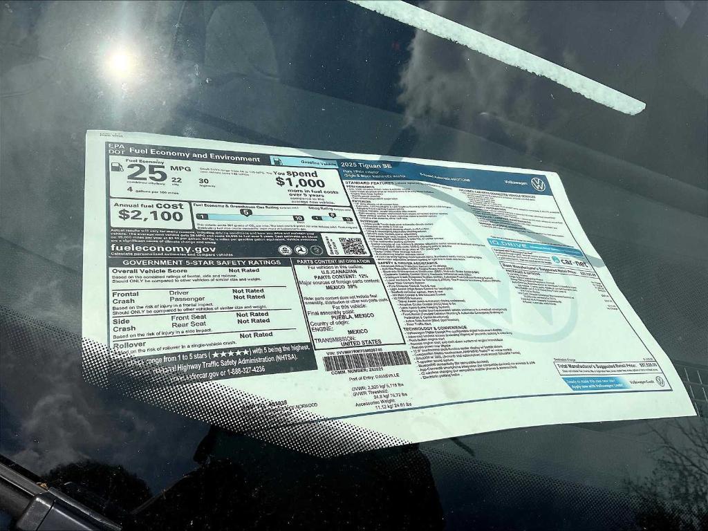 new 2025 Volkswagen Tiguan car, priced at $34,619