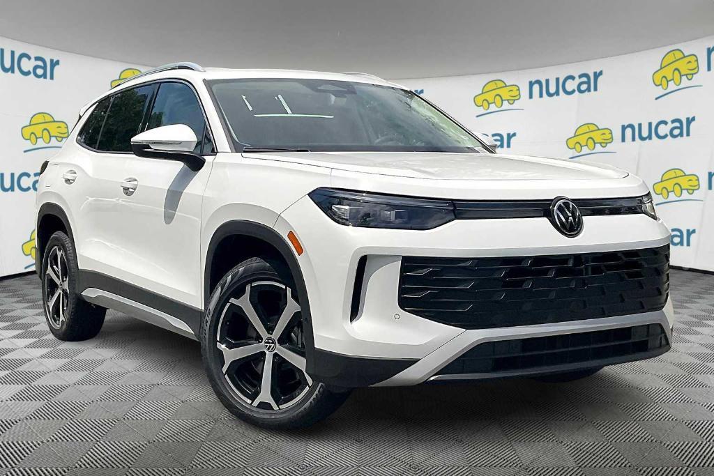 new 2025 Volkswagen Tiguan car, priced at $35,370
