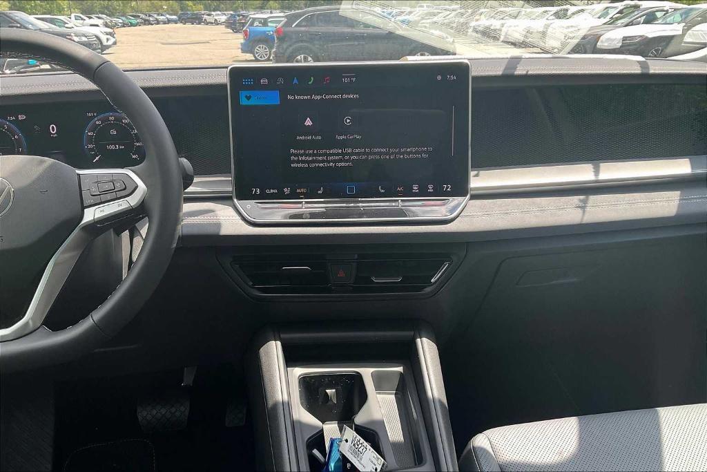 new 2025 Volkswagen Tiguan car, priced at $35,370