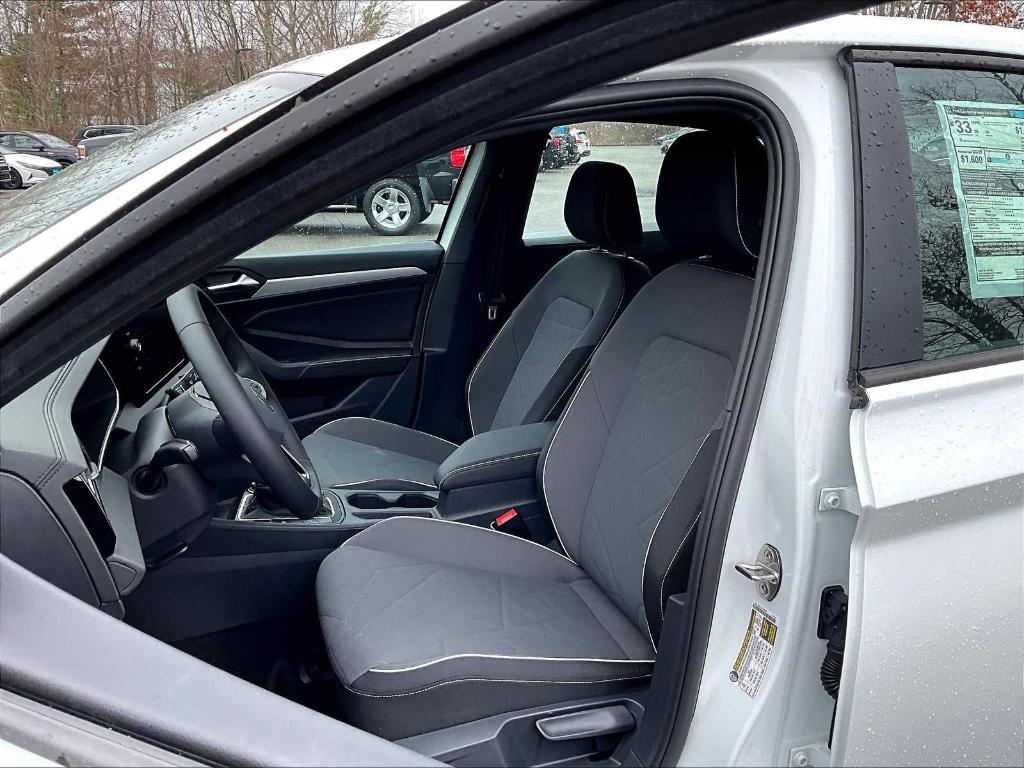 new 2025 Volkswagen Jetta car, priced at $23,554