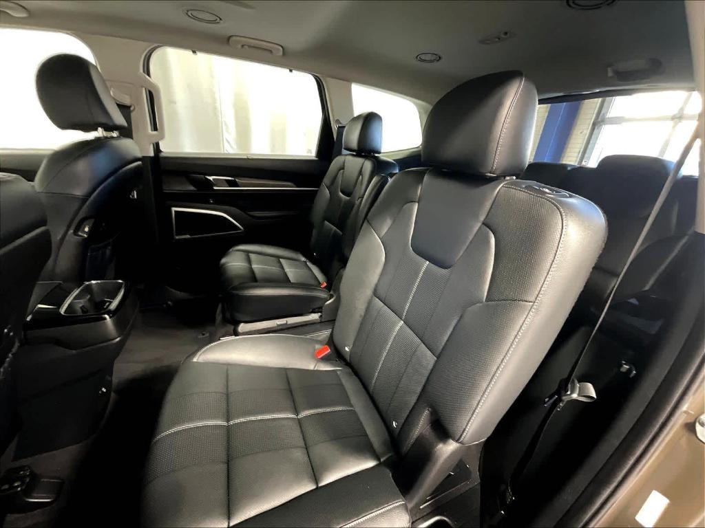 used 2022 Kia Telluride car, priced at $29,500