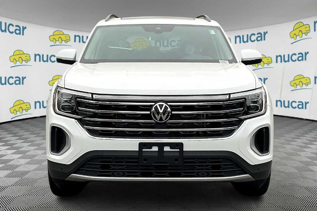 new 2025 Volkswagen Atlas car, priced at $45,414