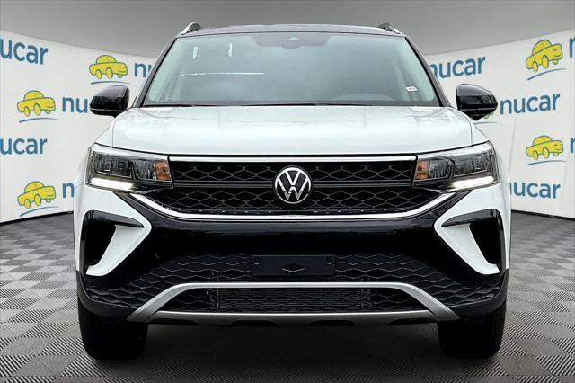 new 2024 Volkswagen Tiguan car, priced at $37,096